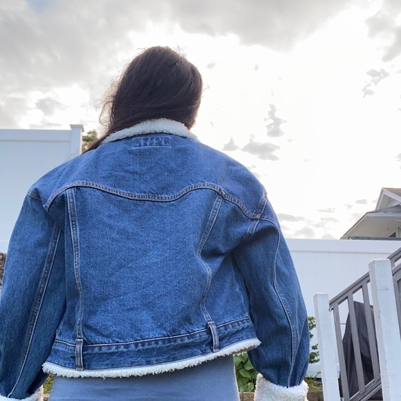 Forever 21 Fleece Lined Denim Jacket - Picture 5 of 6